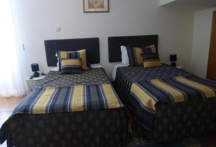 펜션 Residencialusobrasileira