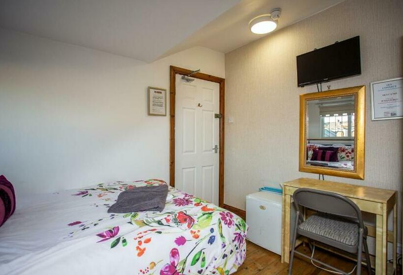 بنسيون The Avocet By #shortstaysaway