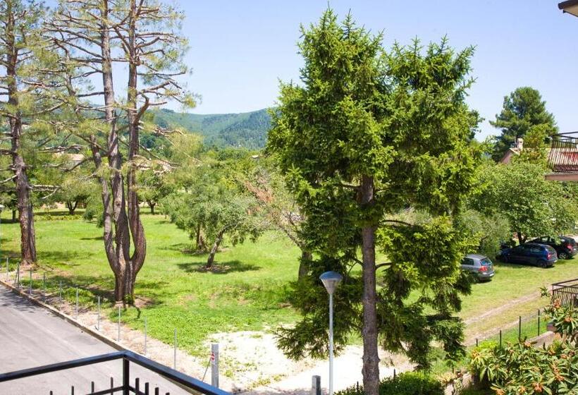 پانسیون Villa Eva