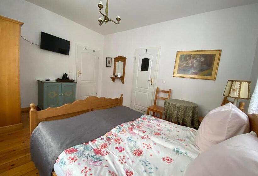 Пансион Villa Parkowa 5