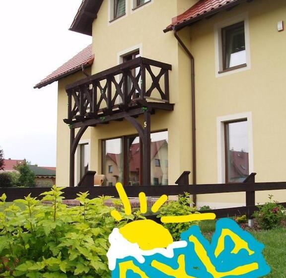 Пансион Willa Axla Z Werandą Ogrodem I Parkingiem