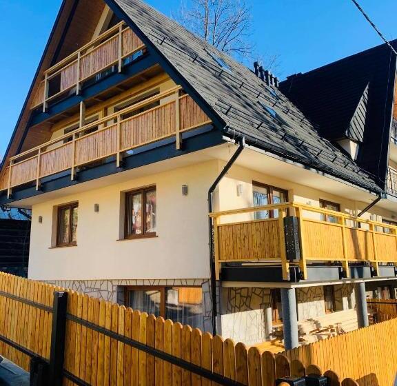 פנסיון Willa Wysoka