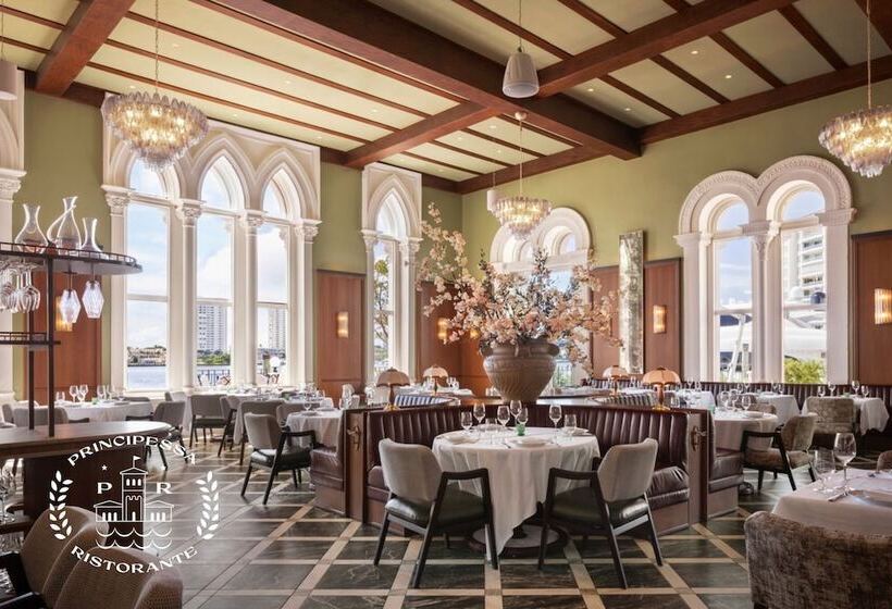 منتجع Cloister At The Boca Raton