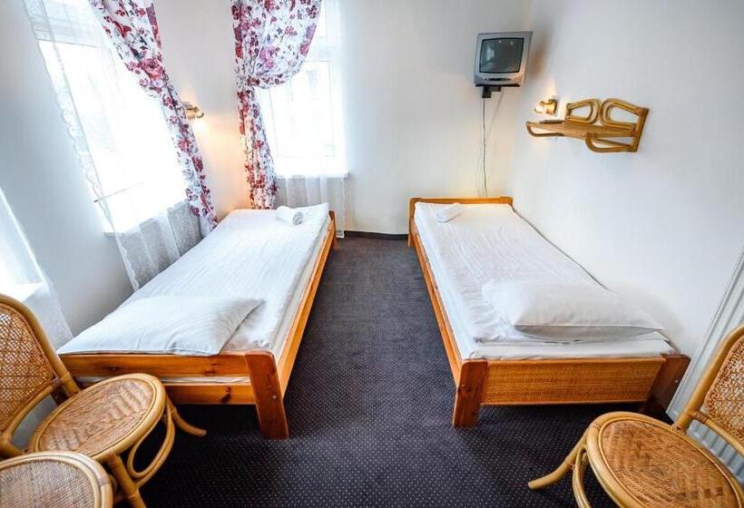 استراحتگاه Willa Safona