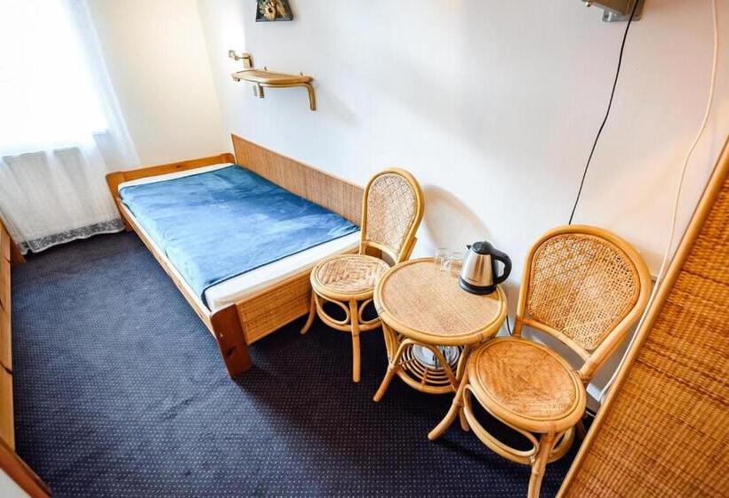 استراحتگاه Willa Safona