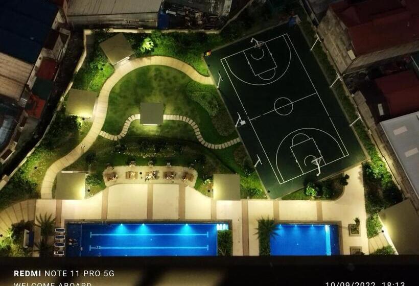 The Celandine By Dmci