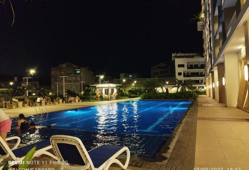 The Celandine By Dmci