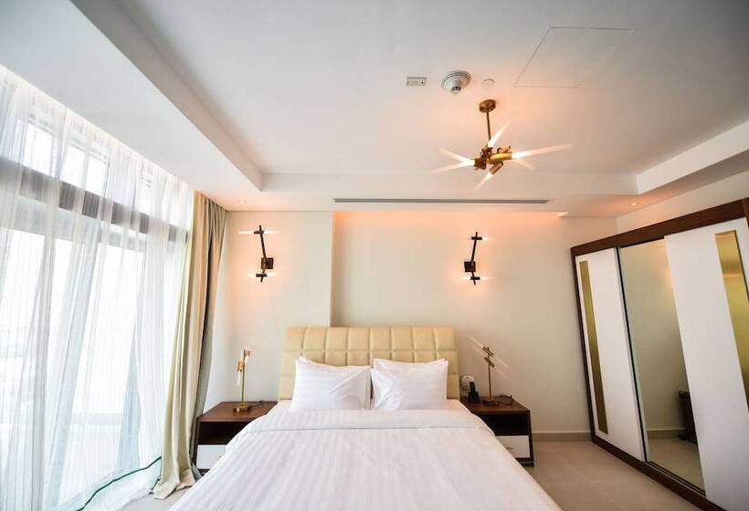 Waterfront Hotel Apartment