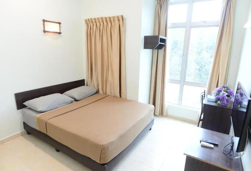 فندق صغير Desaru Penawar Inn