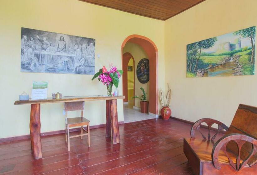 Общежитие Jardim Serrano