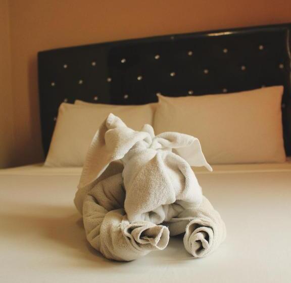 ユースホステル Tree Love Temanggung