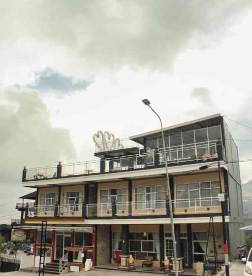 ユースホステル Tree Love Temanggung