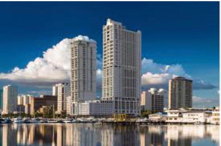 تختخواب و صبحانه Admiral Baysuites