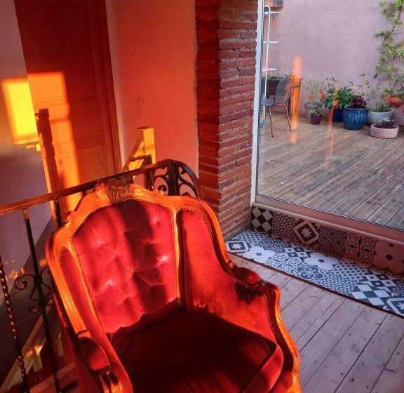 צימר Suite Privée, Salon Et Terrasse Chez L Habitant Dans Une Maison De Village De Charme