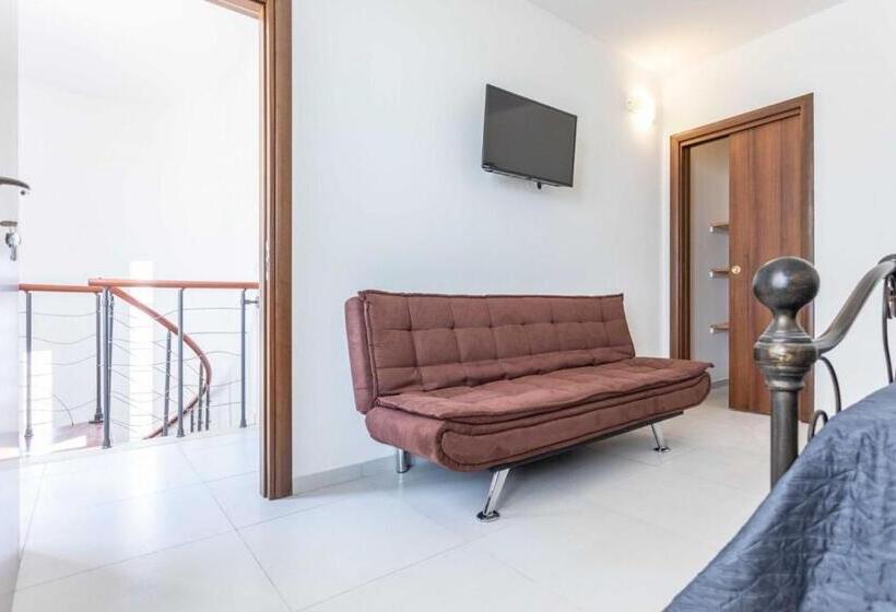 مبيت وإفطار Marigiò Rooms