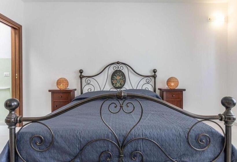 مبيت وإفطار Marigiò Rooms