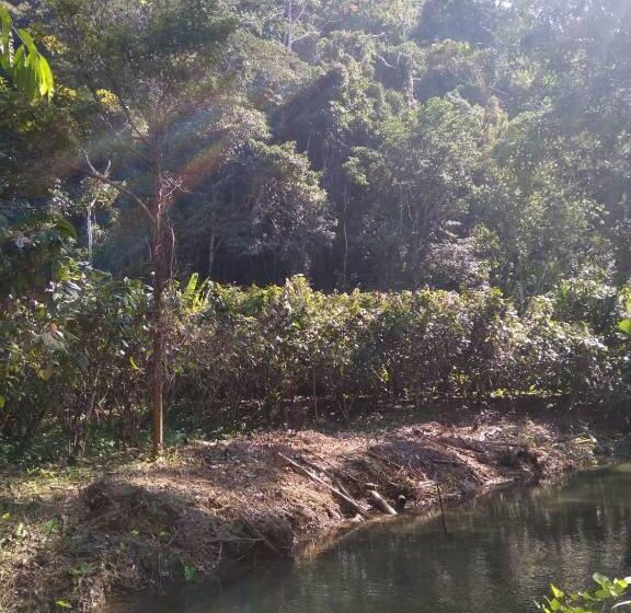 민박 Montaña Suites