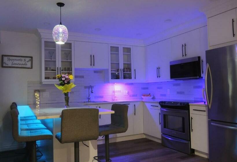 צימר Oceanside Manor   Ocean View