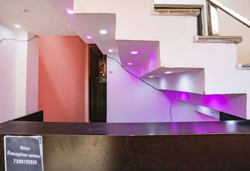 Fabhotel Occazia Palace