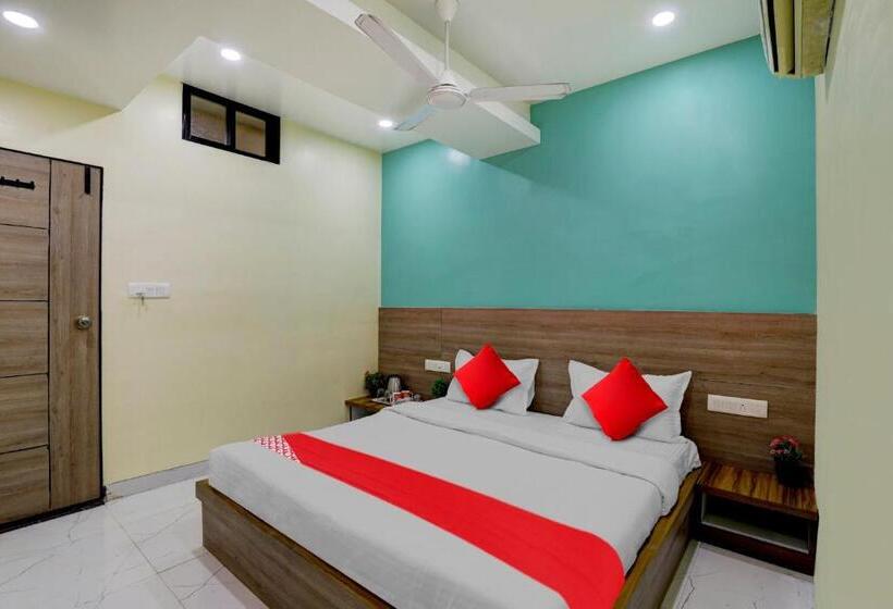 Flagship Hotel Royal Plus