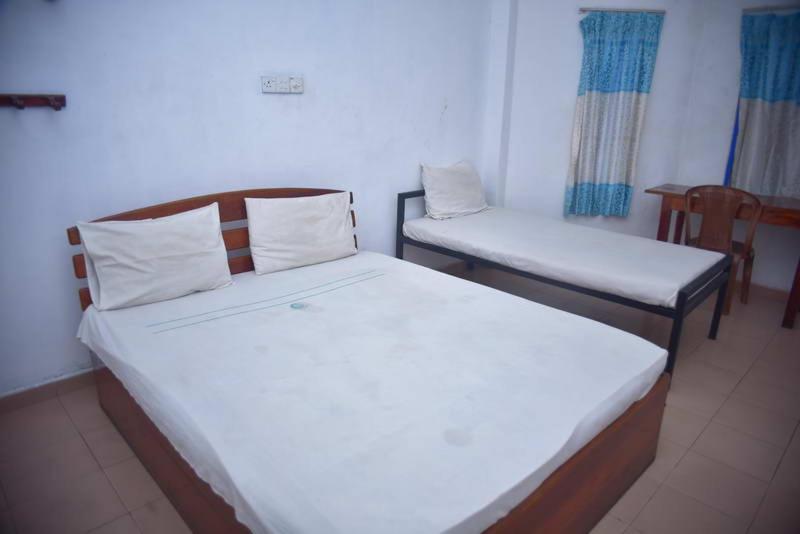 Отель Airport Sanri Villa /  Shiromi