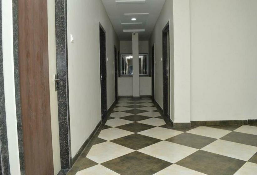 酒店 Cape Town Inn By Wb Inn