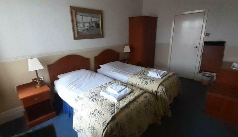 Clarkes Hotel Barrow In Furness