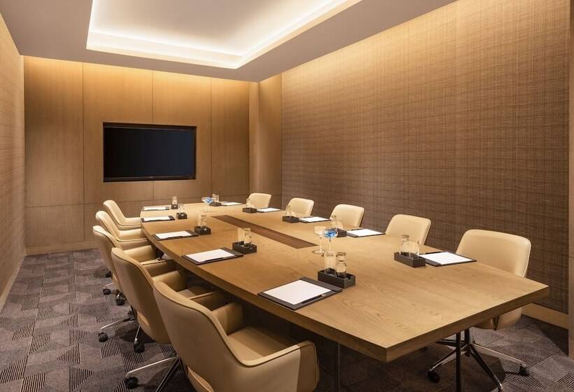 בית מלון כפרי Courtyard By Marriott Shillong