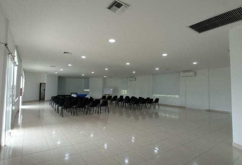 호텔 Villa Mónaco