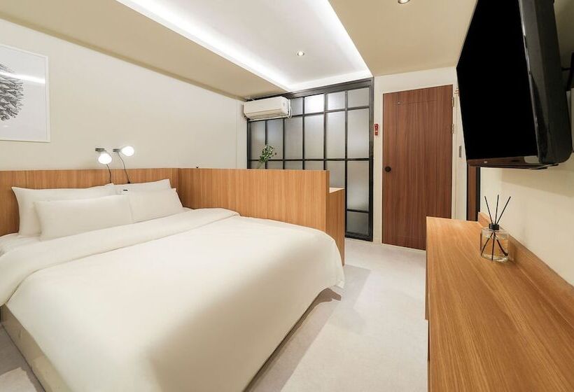 Hotel Less Seoul