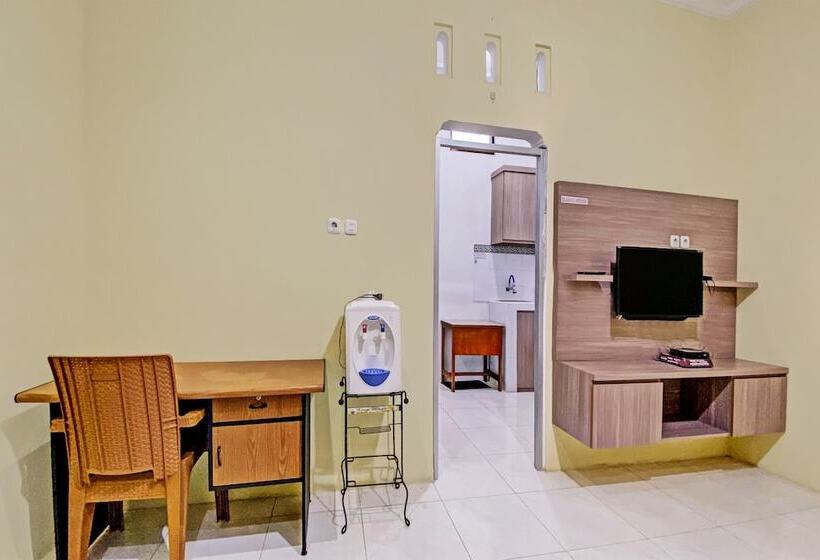 호텔 Oyo 92244 Mariko S House