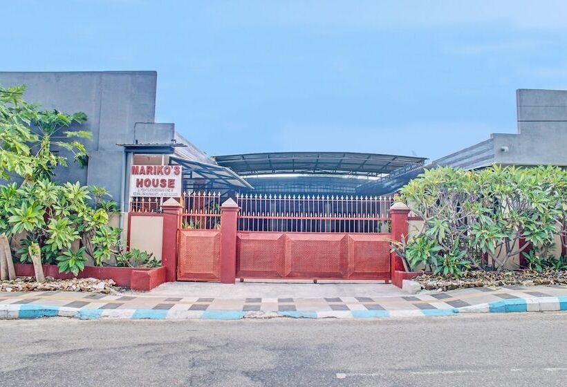 호텔 Oyo 92244 Mariko S House