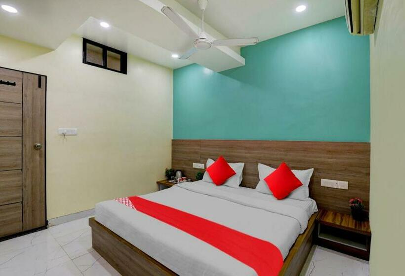 Flagship Hotel Royal Plus