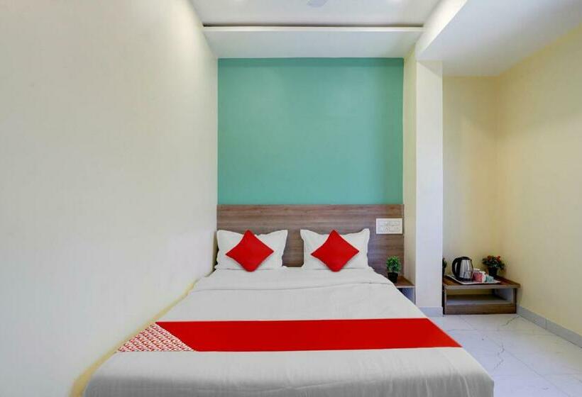 Flagship Hotel Royal Plus