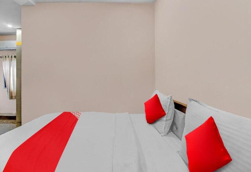 בית מלון כפרי Oyo Flagship 80837  Rudraksh Inn