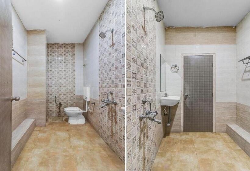 בית מלון כפרי Oyo Flagship 80837  Rudraksh Inn