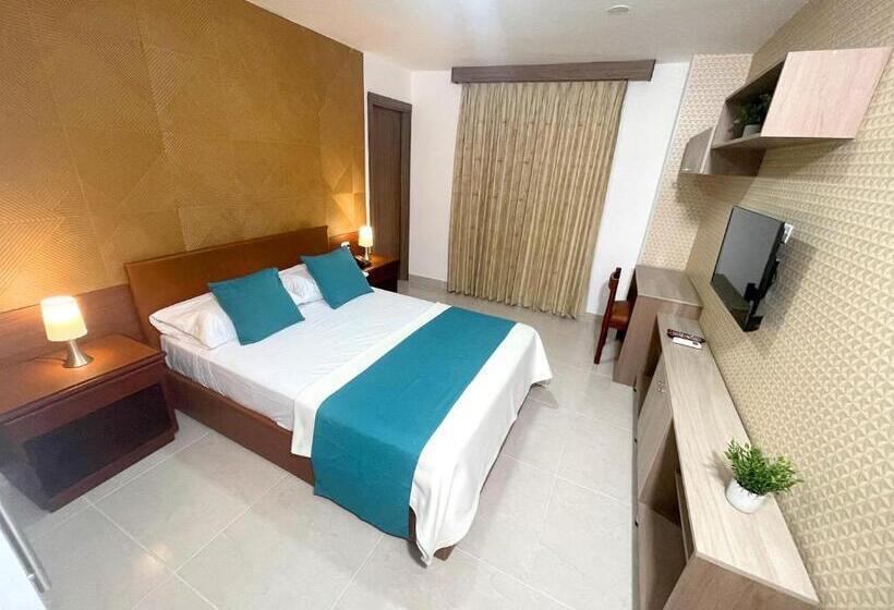 בית מלון כפרי Prado 72 Inn