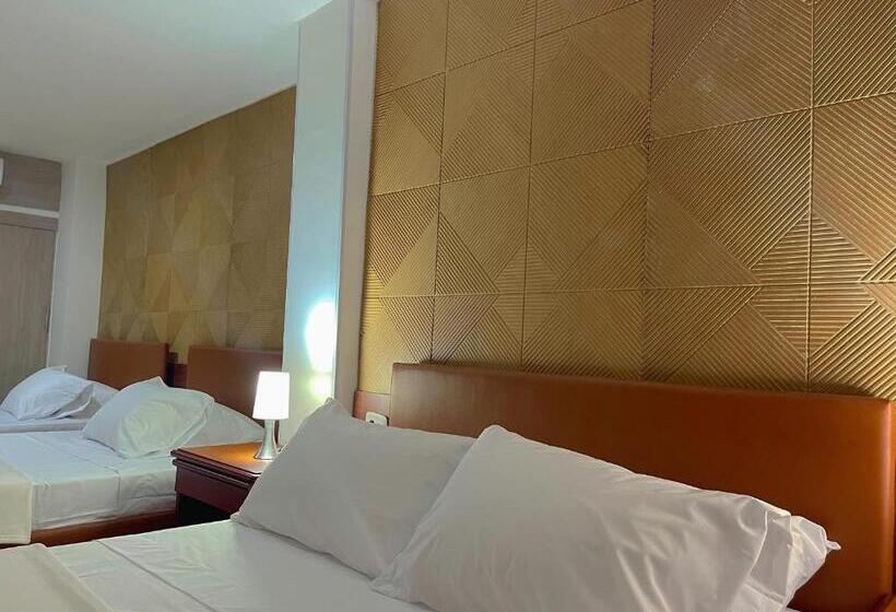 בית מלון כפרי Prado 72 Inn