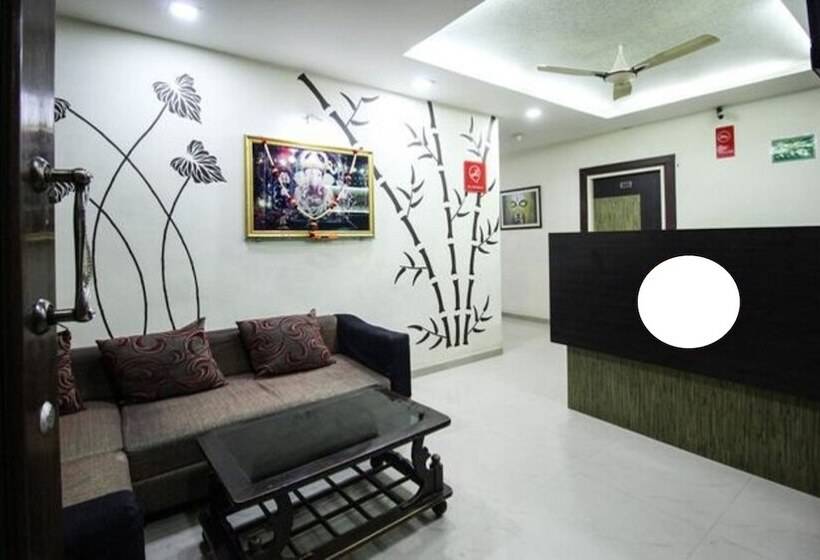 ホテル Royal Apple