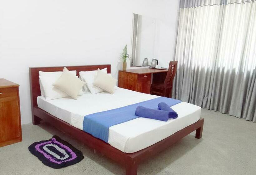 בית מלון כפרי Savendro