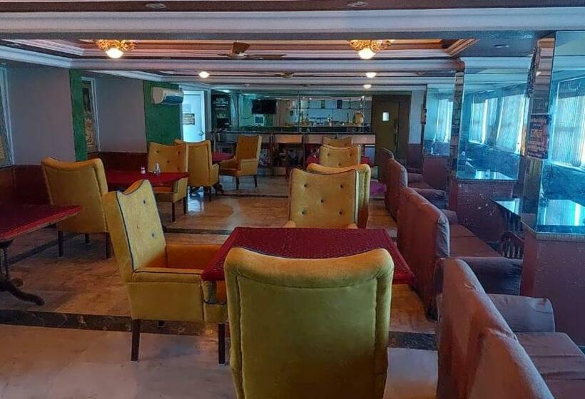 ホテル Shiva S Regency