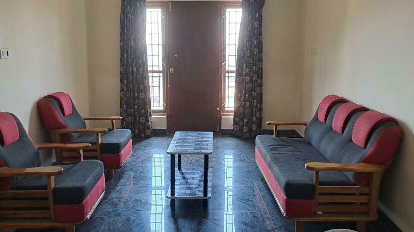 Отель Sky View Inn