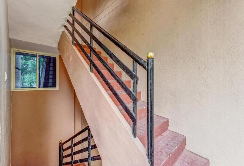 ホテル O Suhas Residency