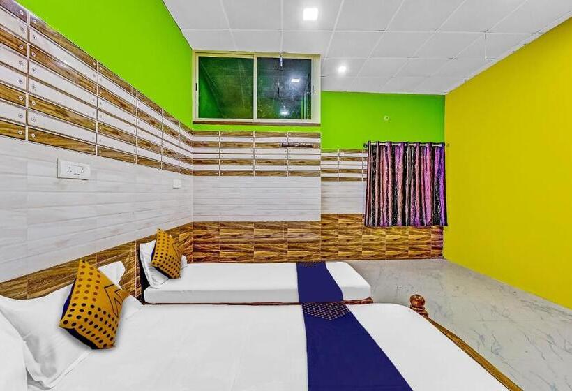 ホテル O Suhas Residency