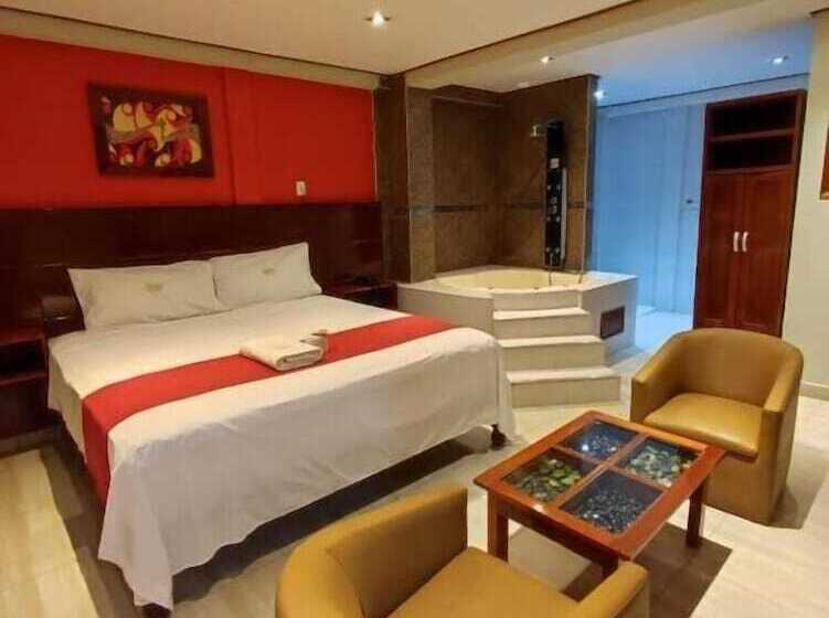 ホテル Suites Pucallpa