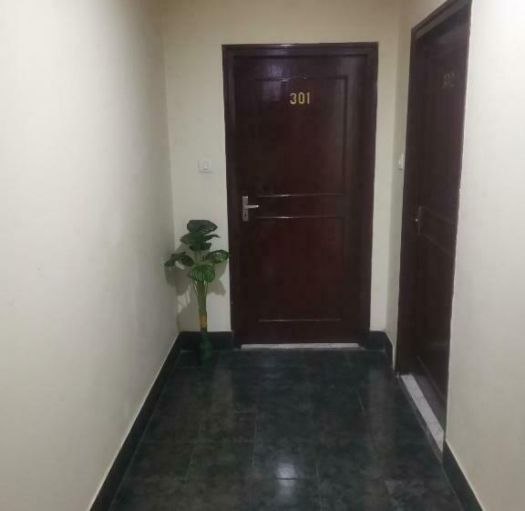 בית מלון כפרי The President