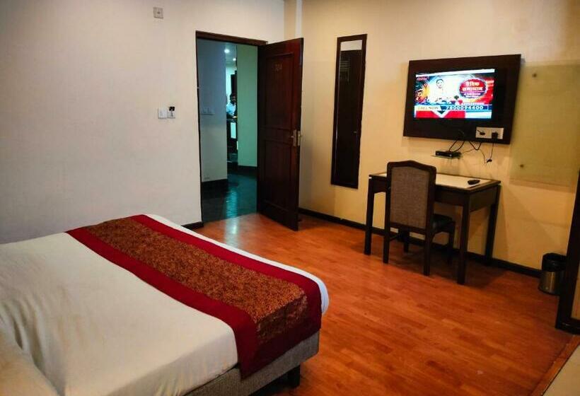 בית מלון כפרי The President