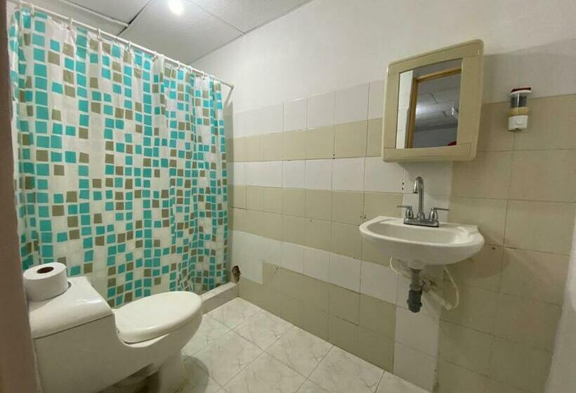 فندق Vía Italia