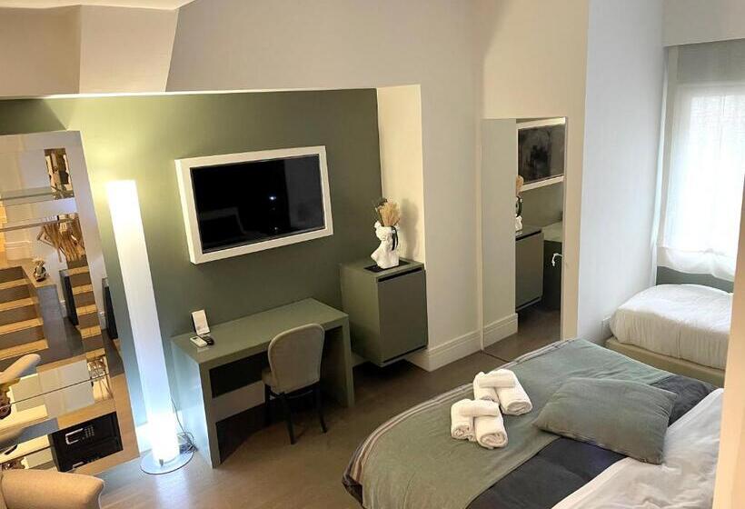 هتل Xenia Luxurys