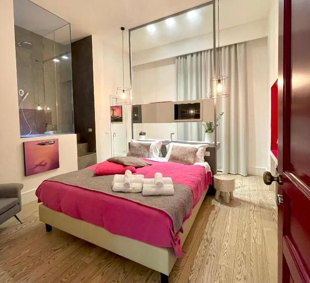 هتل Xenia Luxurys